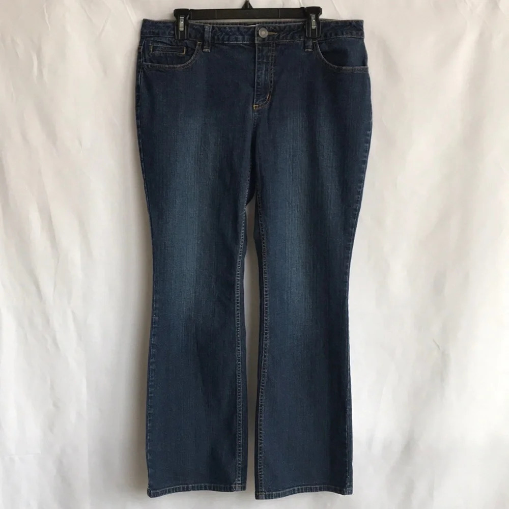 Canyon River Blues modern fit boot cut jeans, 16